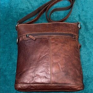 Jack George’s 7312 buffalo leather crossbody bag